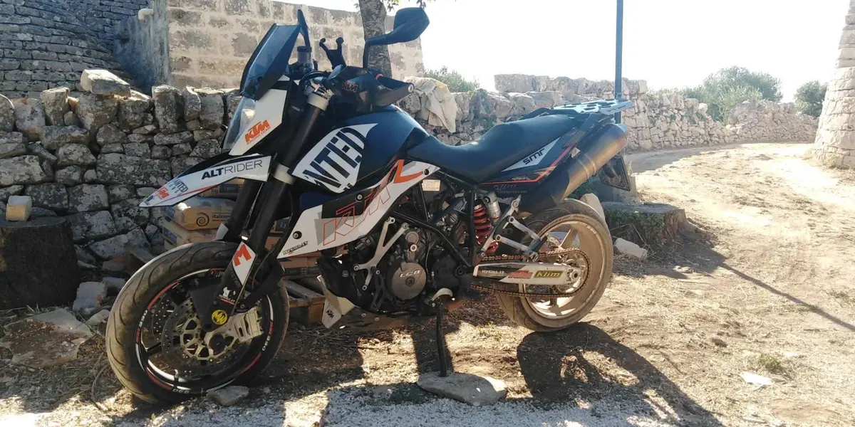 KTM 990 Supermoto (2007 - 10) (4)