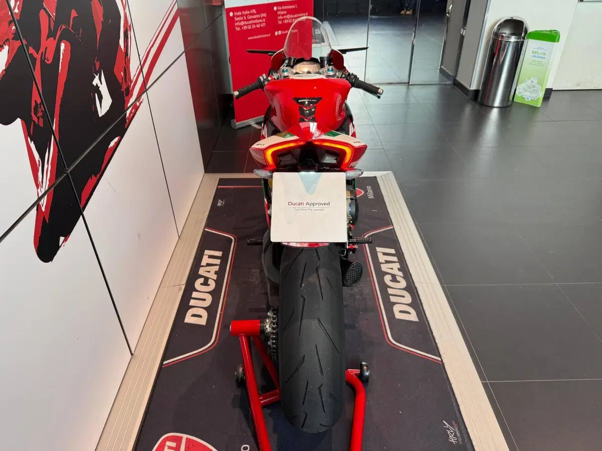 Ducati Panigale V2 Bayliss 1st Championship 20th Anniversary (2021 - 24) (10)