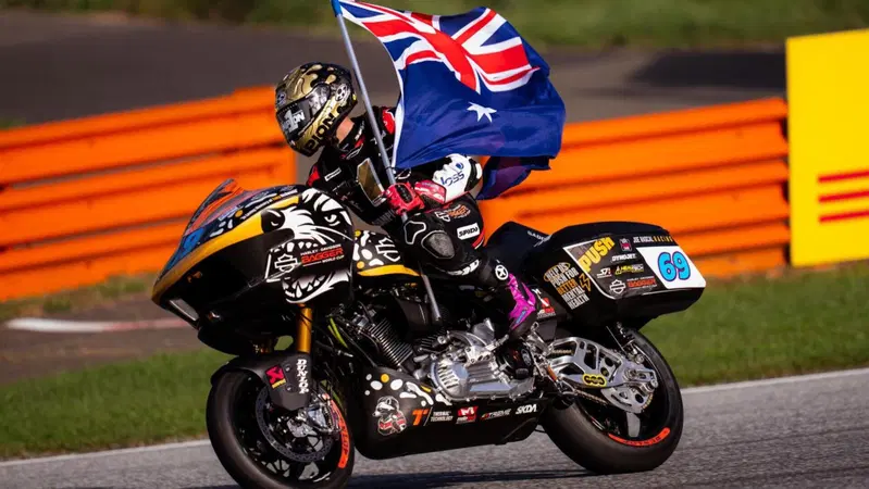 H-D Bagger World Cup. Ad Archie McDonald il Sacro Graal Mondiale nel Gran Finale di Spielberg [VIDEO]