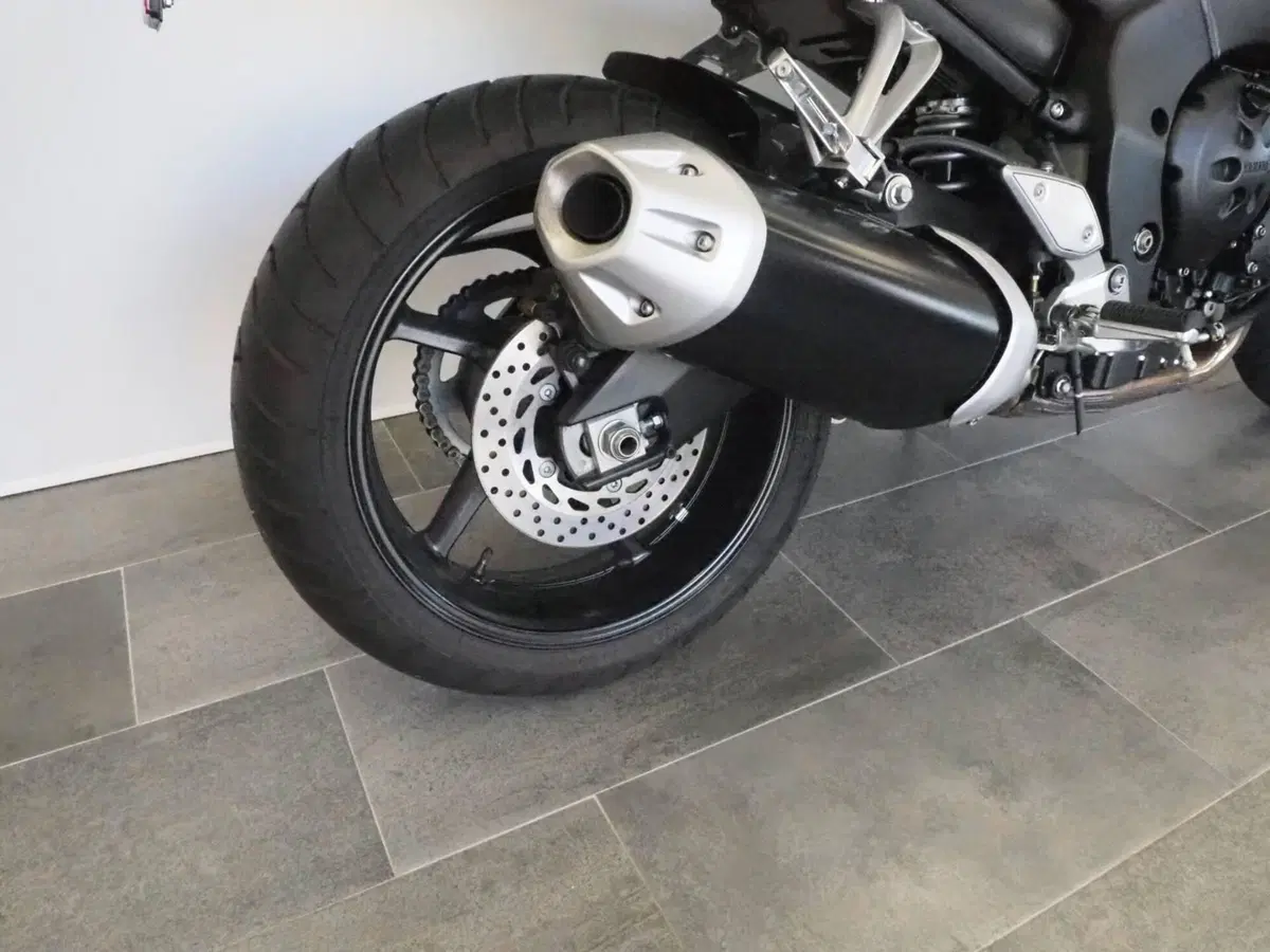 Yamaha FZ1 ABS (2006 - 16) (3)
