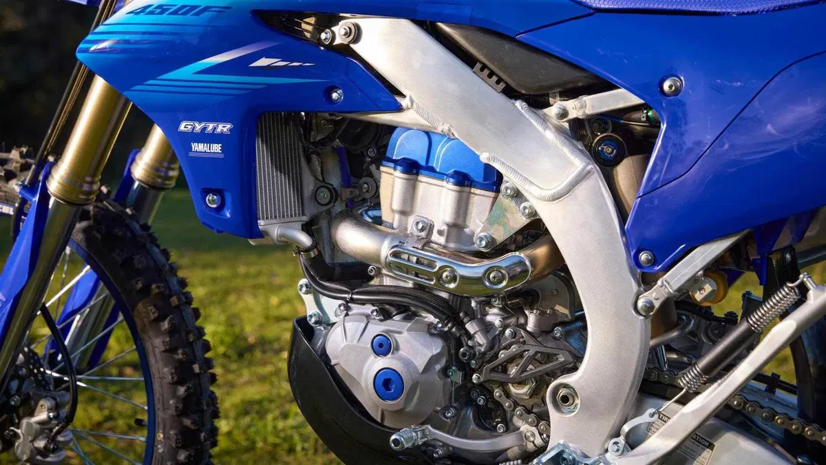 Yamaha WR 450 F WR 450 F (2027) (9)