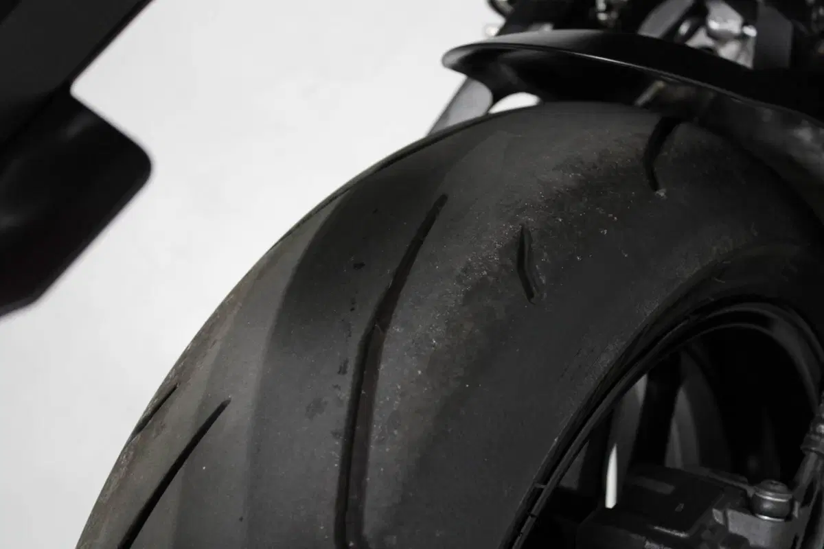 Yamaha MT-09 (2021 - 23) (7)