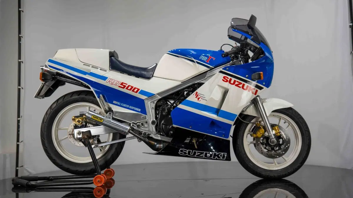 Suzuki RG 500 R (1985 - 88) (7)