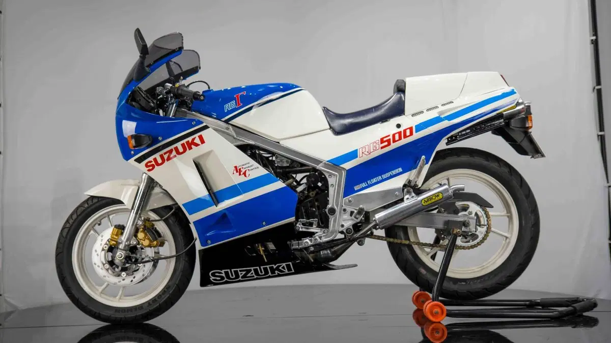 Suzuki RG 500 R (1985 - 88) (11)