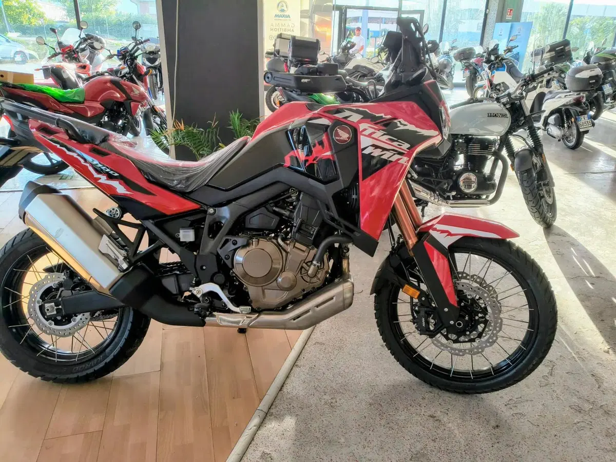 Honda Africa Twin CRF 1100L (2024 - 26)