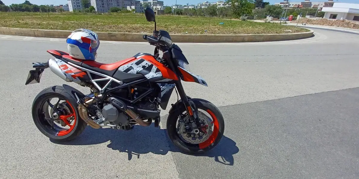 Ducati Hypermotard 950 RVE (2022 - 25)