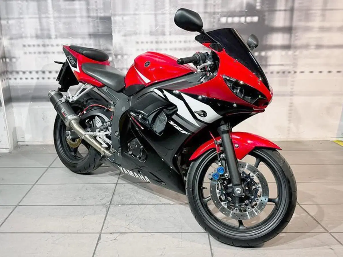 Yamaha YZF R6 (2003 - 04)