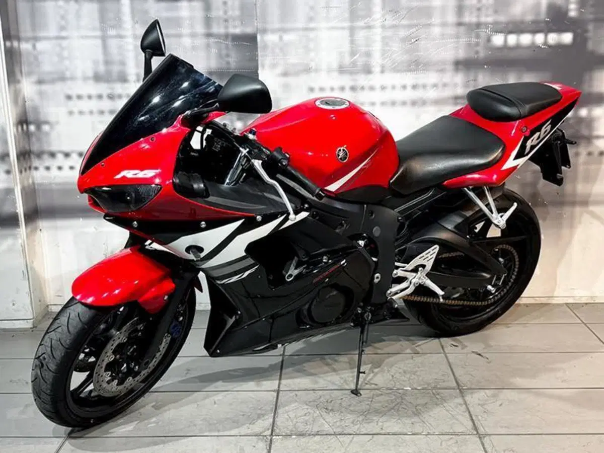 Yamaha YZF R6 (2003 - 04) (5)