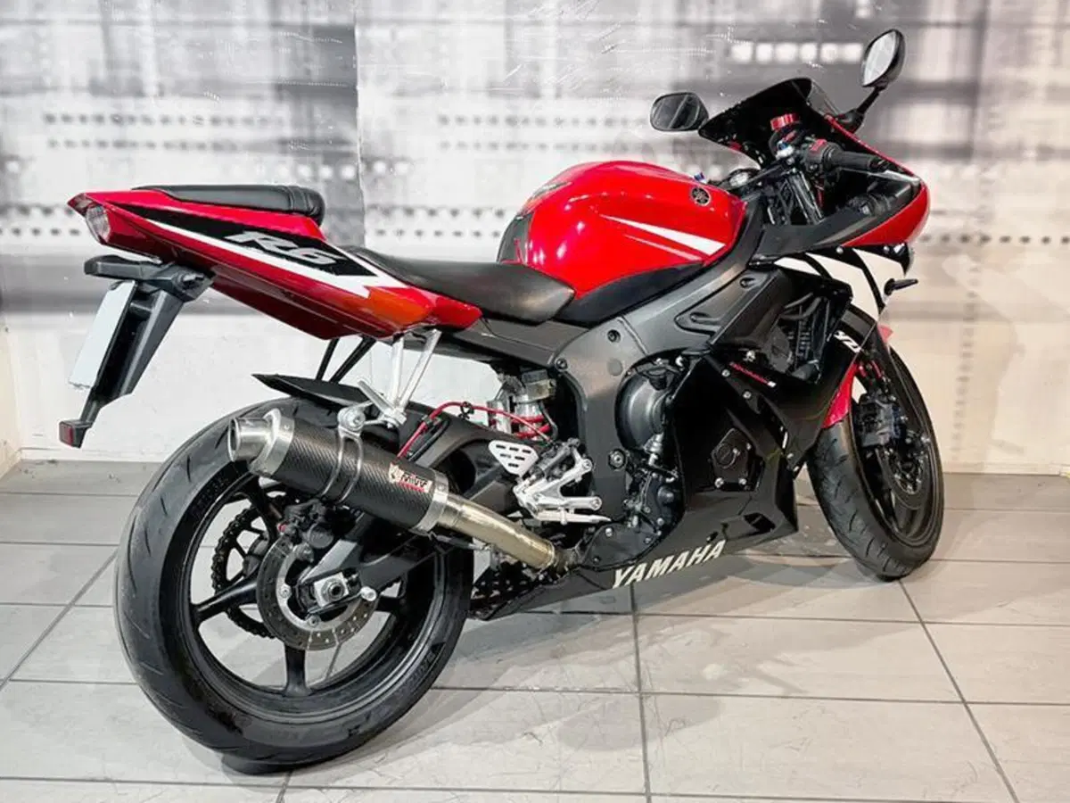 Yamaha YZF R6 (2003 - 04) (6)