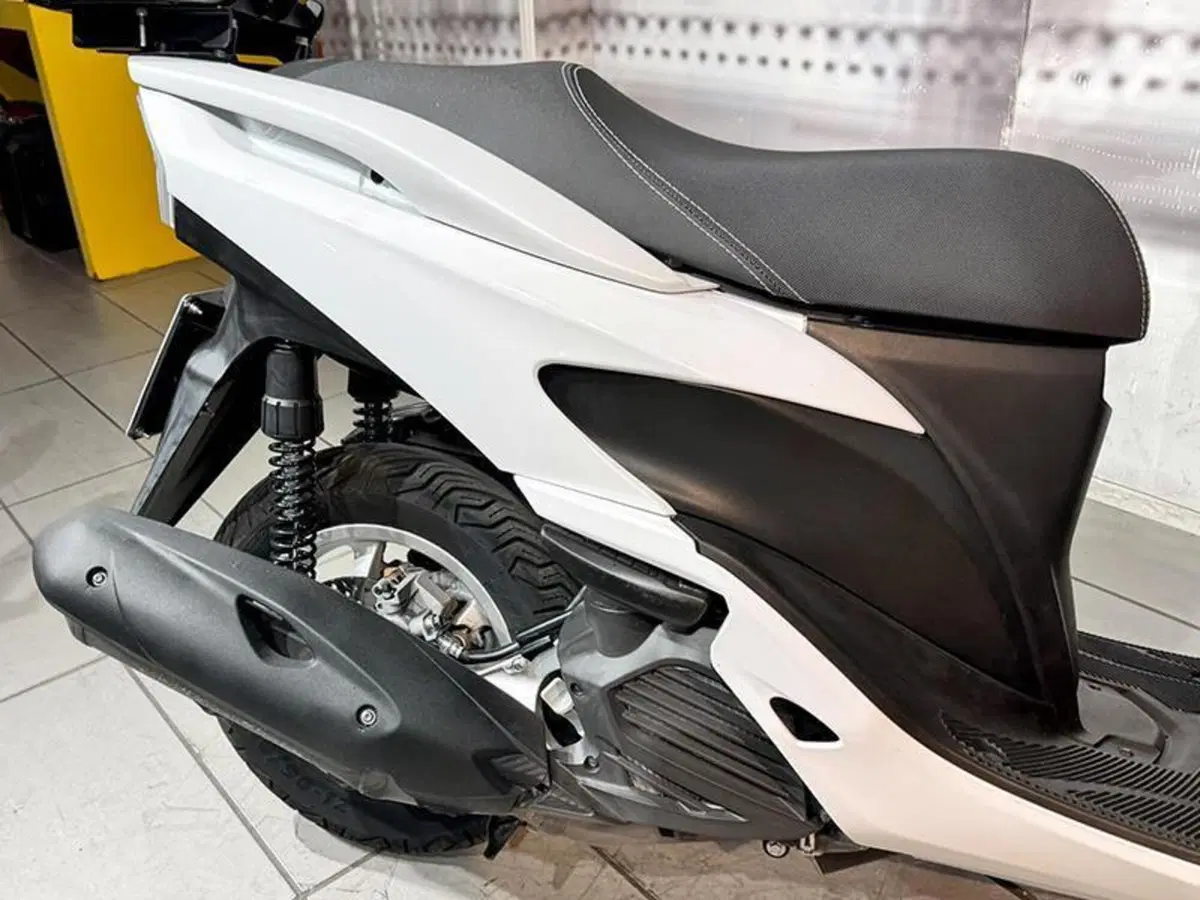 Yamaha Tricity 125 (2014 - 17) (3)