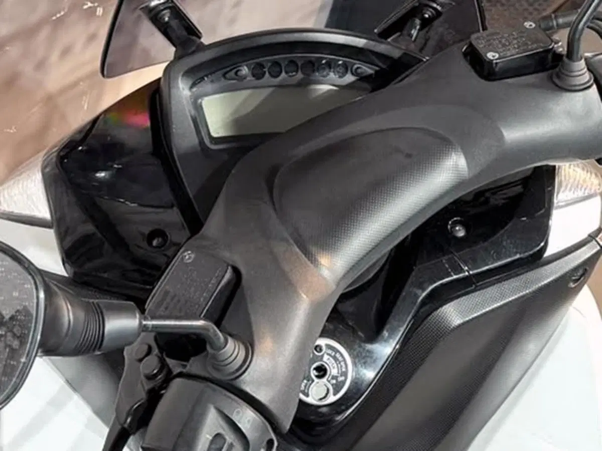 Yamaha Tricity 125 (2014 - 17) (4)