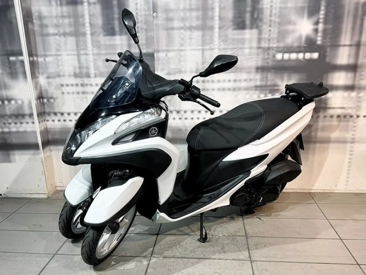 Yamaha Tricity 125 (2014 - 17) (5)