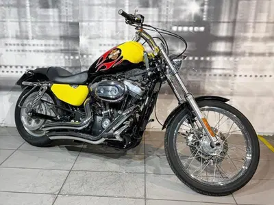Harley-Davidson 883 (2006 - 07) - XL usata