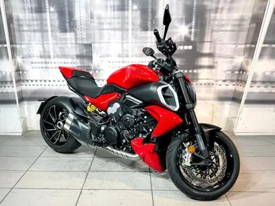 Ducati Diavel V4 (2023 - 26) usata