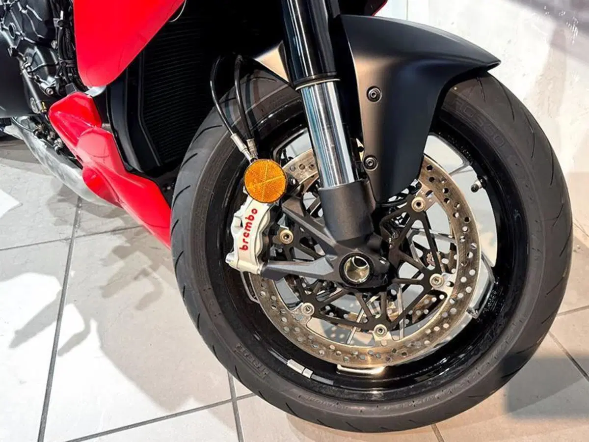 Ducati Diavel V4 (2023 - 26) (5)