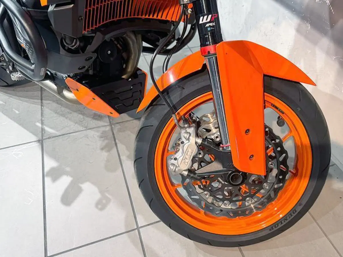 KTM 890 SMT (2023 - 25) (4)