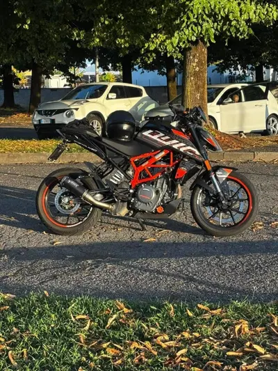 KTM 390 Duke (2021 - 23) usata