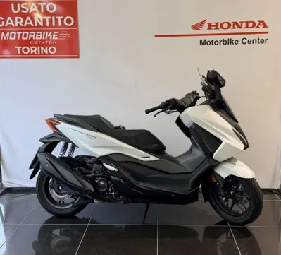 Honda Forza 350 (2025 - 26) usata