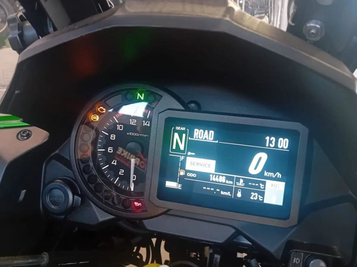 Kawasaki Versys 1000 SE Grand Tourer (2021) (4)
