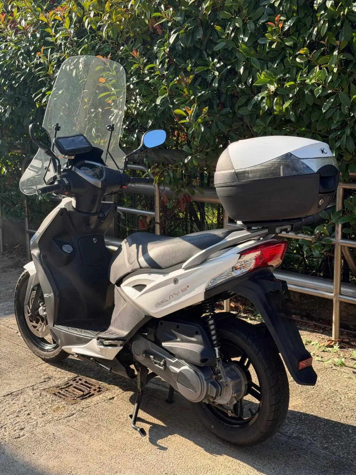 Kymco Agility 50 R16 + (2008 - 18) (11)
