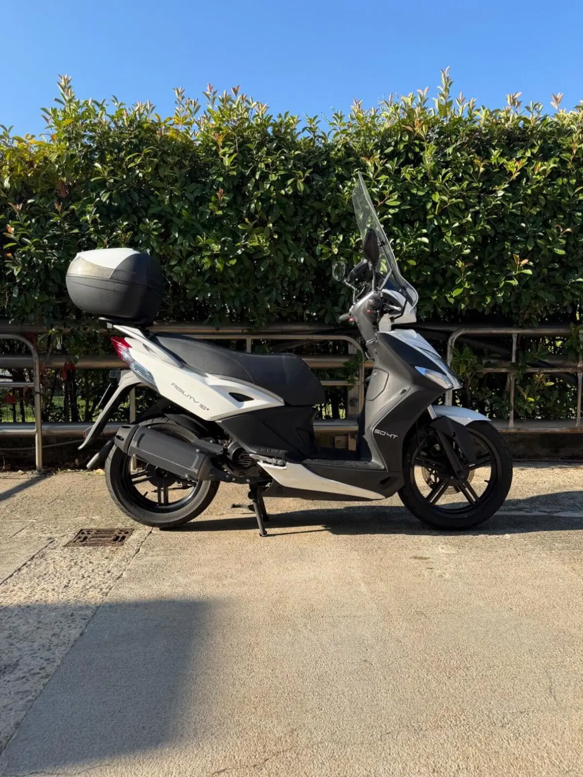 Kymco Agility 50 R16 + (2008 - 18) (19)