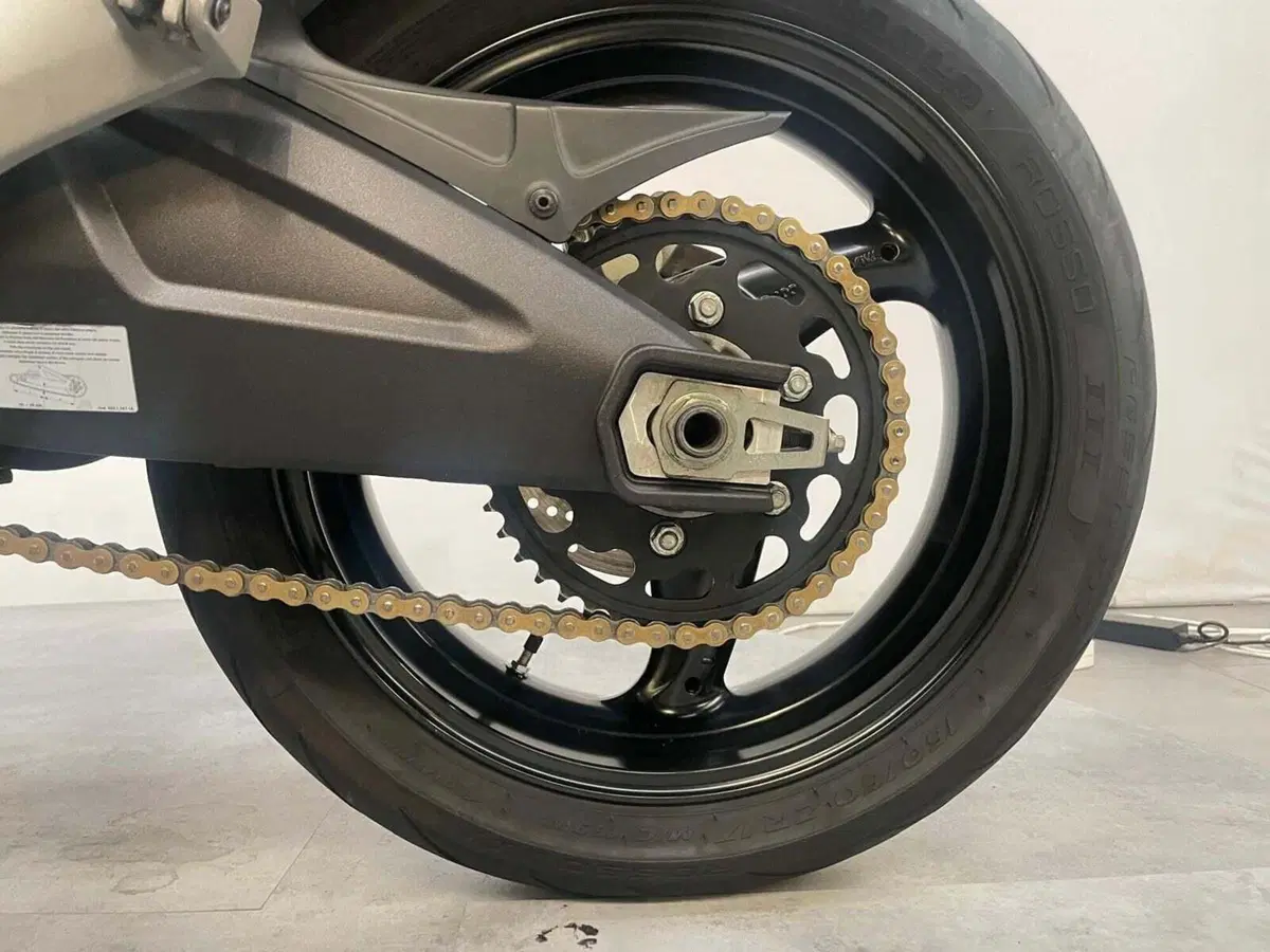 Ducati Monster 696 (2008 - 13) (14)