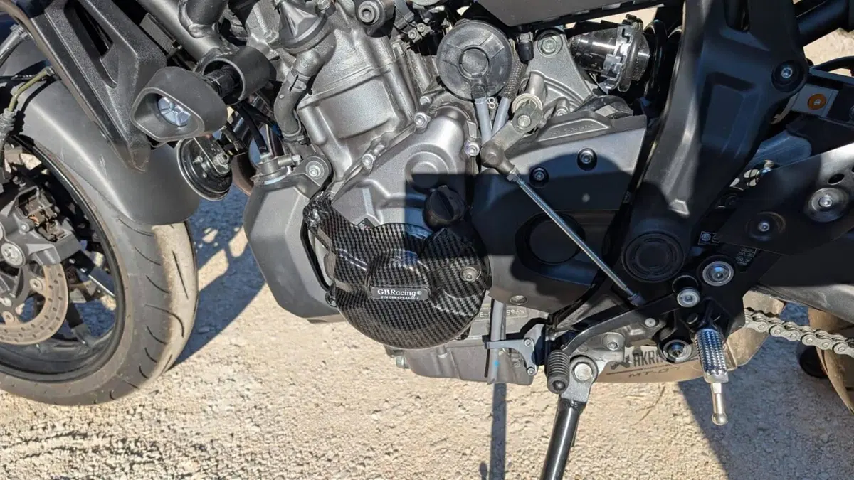 Yamaha MT-07 Pure (2023 - 25) (9)