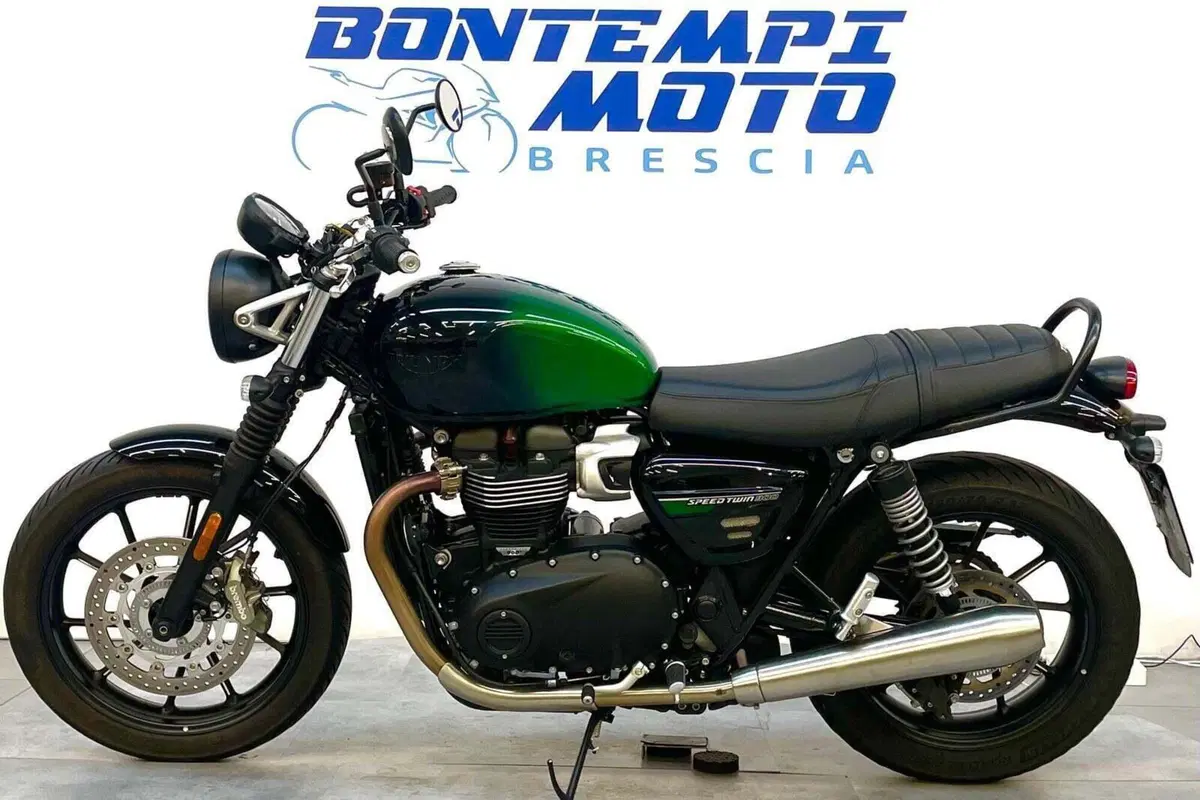 Triumph Speed Twin 900 (2023 - 24) (2)