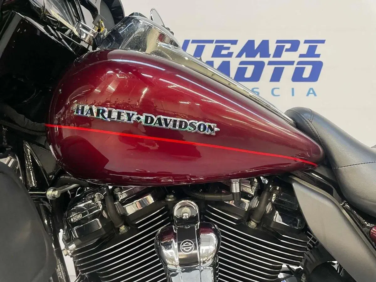 Harley-Davidson 114 Electra Glide Ultra Limited (2019) - FLHTK (5)