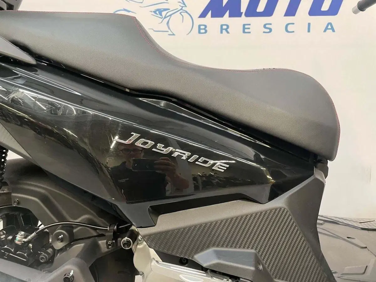 Sym Joyride 300 (2022 - 24) (8)