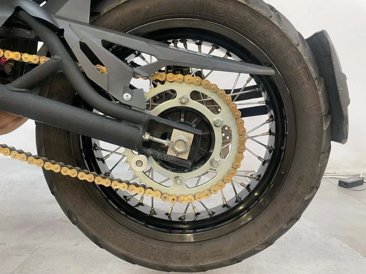 Benelli TRK 502X (2020) (11)