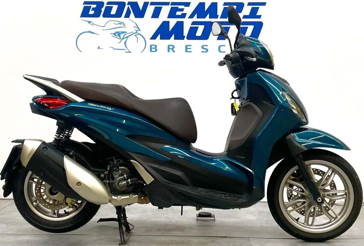 Piaggio Beverly 300 ABS-ASR (2021 - 25)