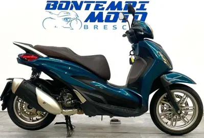 Piaggio Beverly 300 ABS-ASR (2021 - 25) usata