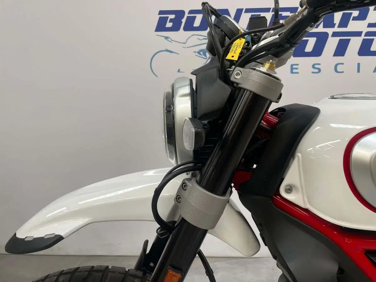 Ducati Scrambler 800 Desert Sled (2017 - 20) (5)