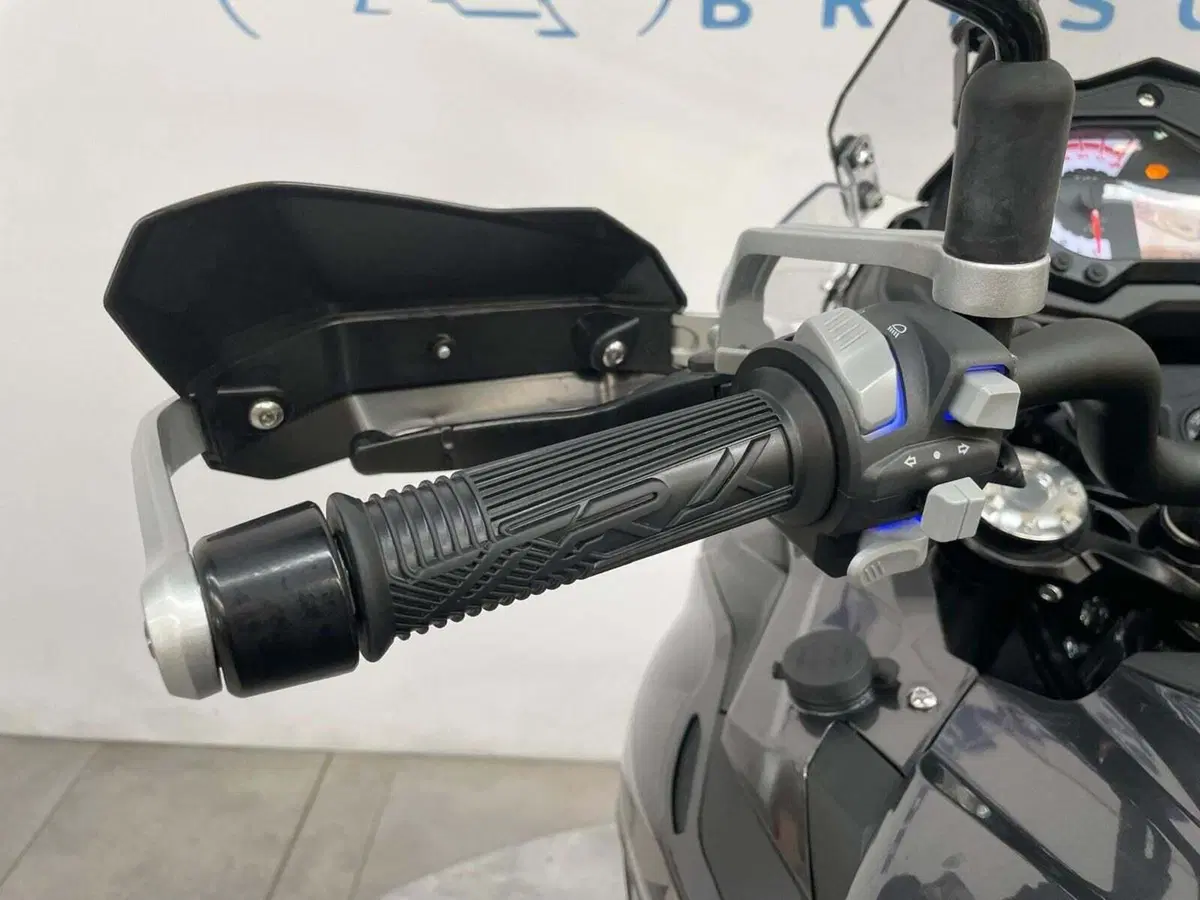 Benelli TRK 502X (2021 - 26) (6)