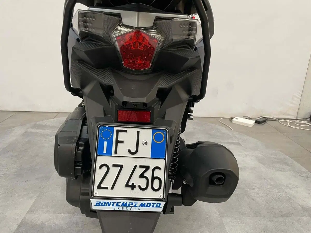Sym Cruisym 300 (2021 - 24) (9)