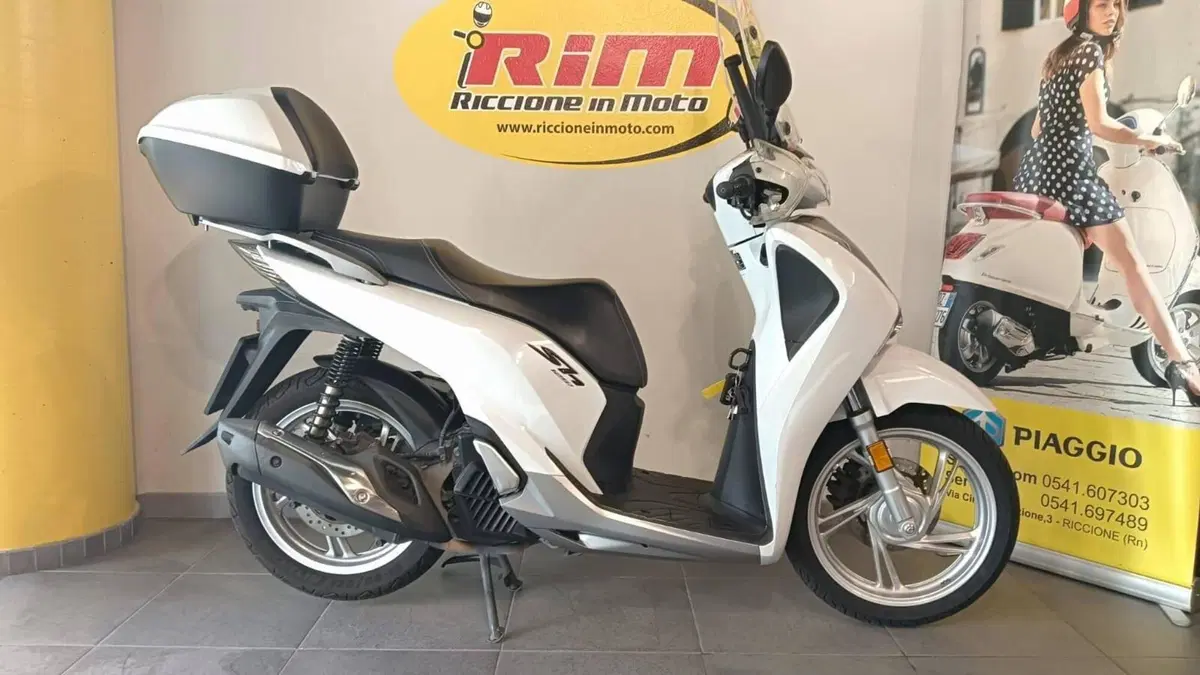 Honda SH 125i (2017 - 19) (2)