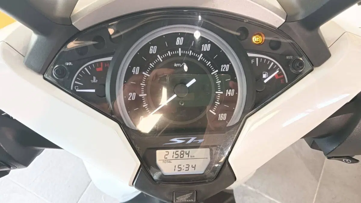 Honda SH 125i (2017 - 19) (6)