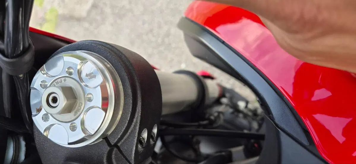 Ducati Hyperstrada 821 (2013 - 15) (5)
