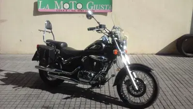 Suzuki Marauder GZ 250 usata