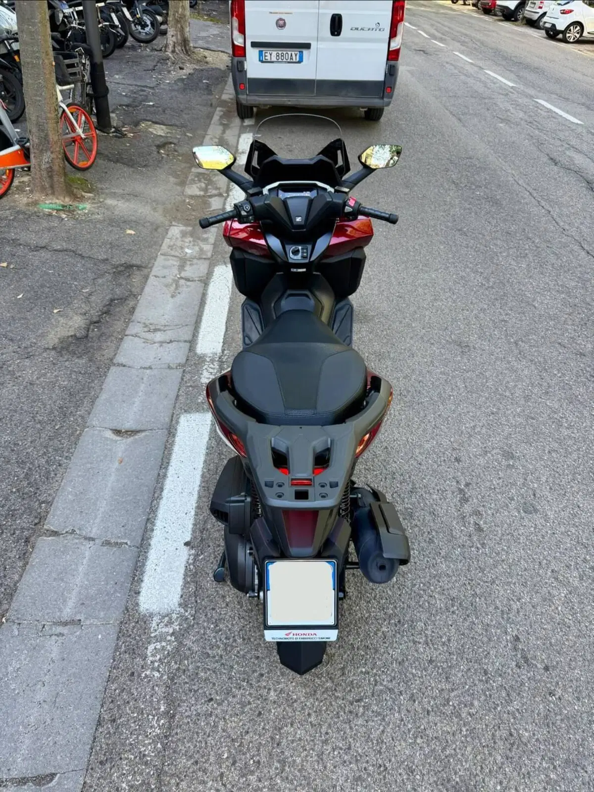 Honda Forza 350 (2025 - 26) (5)
