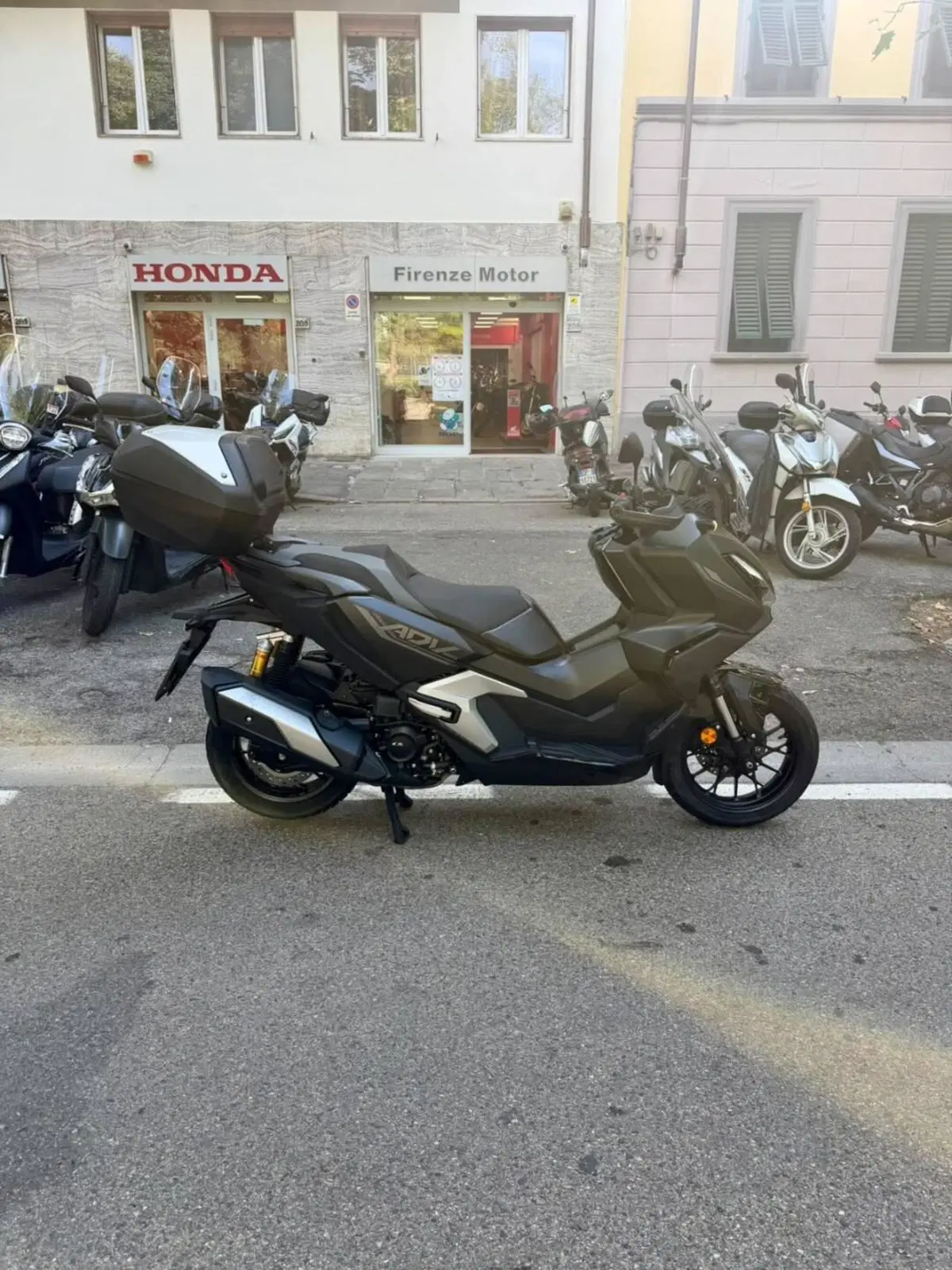 Honda ADV 350 Special Edition (2025 - 26)