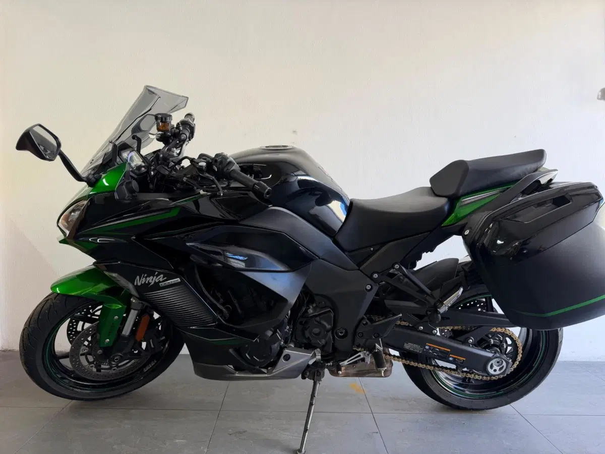 Kawasaki Ninja 1000 SX Tourer (2021 - 24) (2)