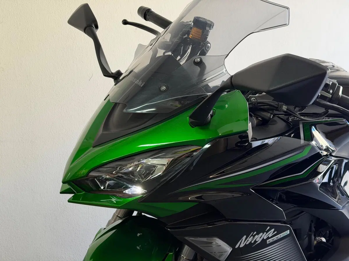 Kawasaki Ninja 1000 SX Tourer (2021 - 24) (9)