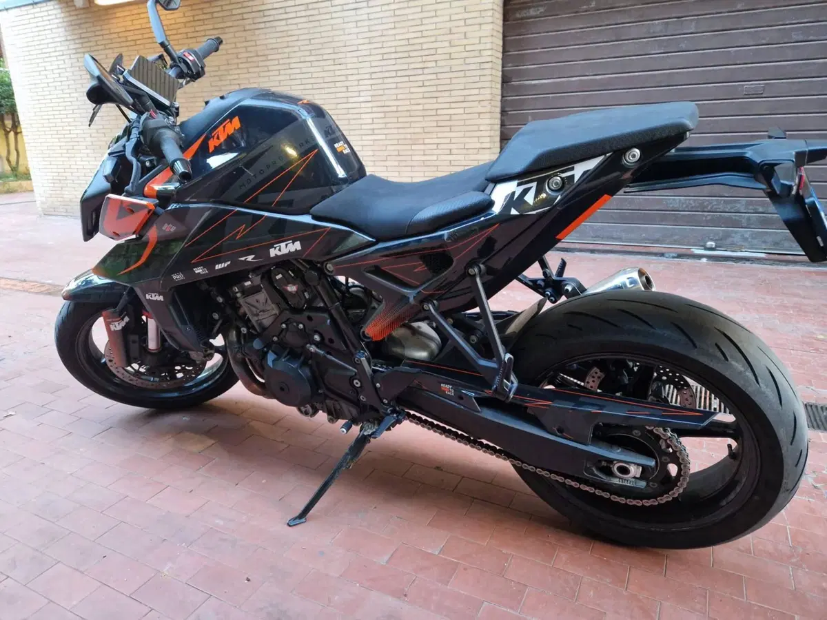 KTM 990 Duke (2024 - 26) (7)