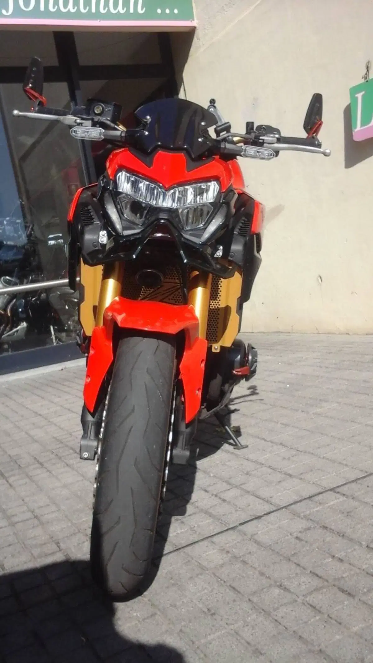 Kawasaki Z 900 50th Anniversary (2022 - 23) (2)