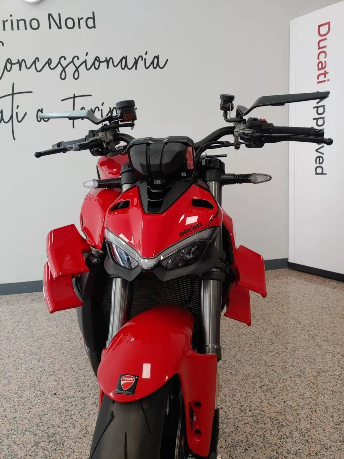 Ducati Streetfighter V4 (2023 - 24) (2)