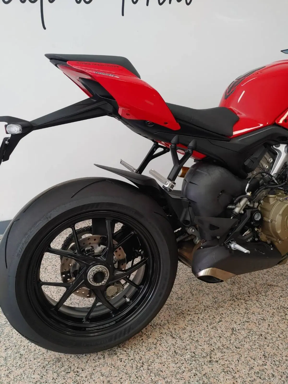 Ducati Streetfighter V4 (2023 - 24) (7)