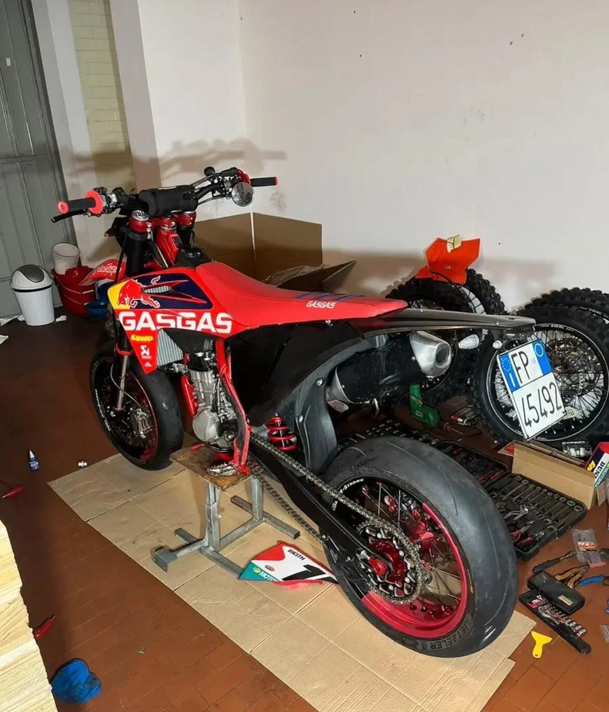 GASGAS MC 450 F (2021) (2)