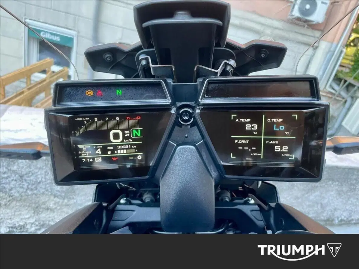 Yamaha Tracer 9 GT (2021 - 24) (11)